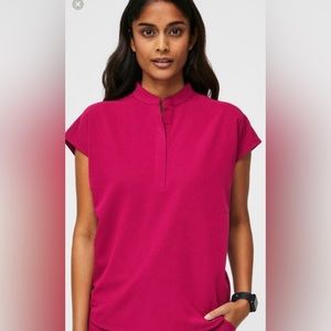NWT Figs Rafaela scrub top S ULTRA ROSE